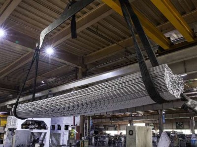 鐵和鋼有啥區別？不銹鋼又是怎么來的？